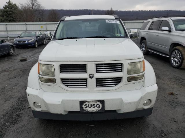 1D4PU4GK8BW605792 - 2011 DODGE NITRO HEAT WHITE photo 5