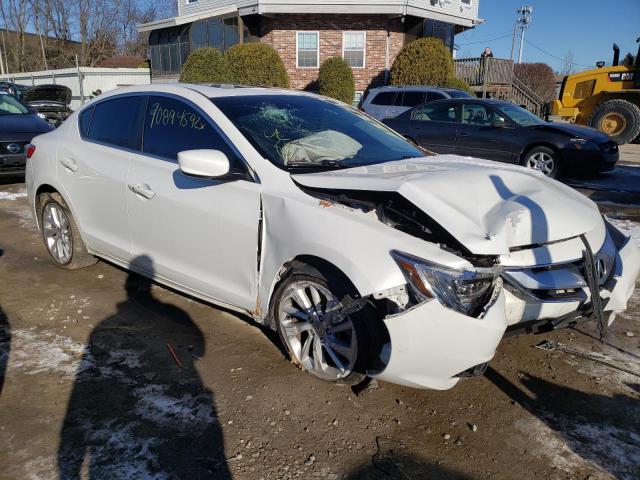 19UDE2F32JA007819 - 2018 ACURA ILX BASE W WHITE photo 4