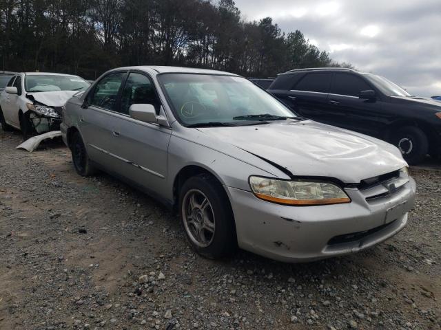 1HGCG5640XA103571 - 1999 HONDA ACCORD LX SILVER photo 1