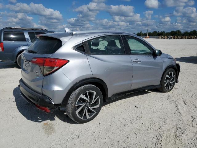 3CZRU6H18KM****** - 2019 HONDA HR-V SPORT SILVER photo 3