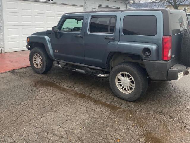 5GTDN13E178188175 - 2007 HUMMER H3 GRAY photo 3