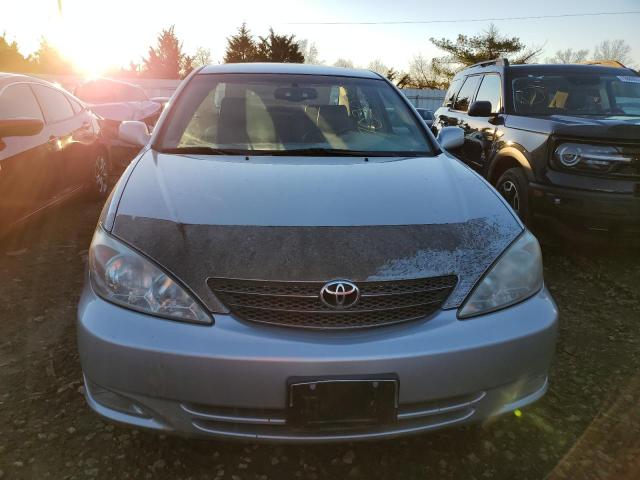 4T1BF30K93U049989 - 2003 TOYOTA CAMRY LE X SILVER photo 5