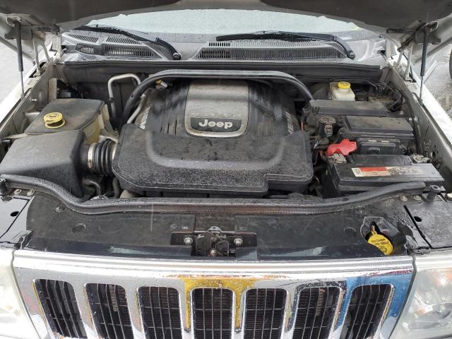 1J8HG58206C303023 - 2006 JEEP COMMANDER 银色 照片 12