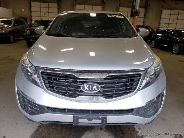 KNDPB3A29C7313750 - 2012 KIA SPORTAGE B SILVER photo 5