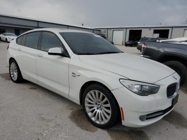 WBASP2C55BC338094 - 2011 BMW 535 XIGT WHITE photo 4