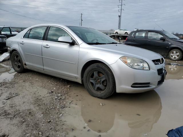 1G1ZC5E04A4118253 - 2010 CHEVROLET MALIBU 1LT 银色 照片 4