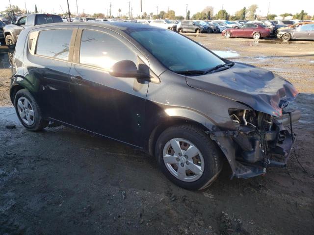 1G1JA6SG9E4179985 - 2014 CHEVROLET SONIC LS GRAY photo 4