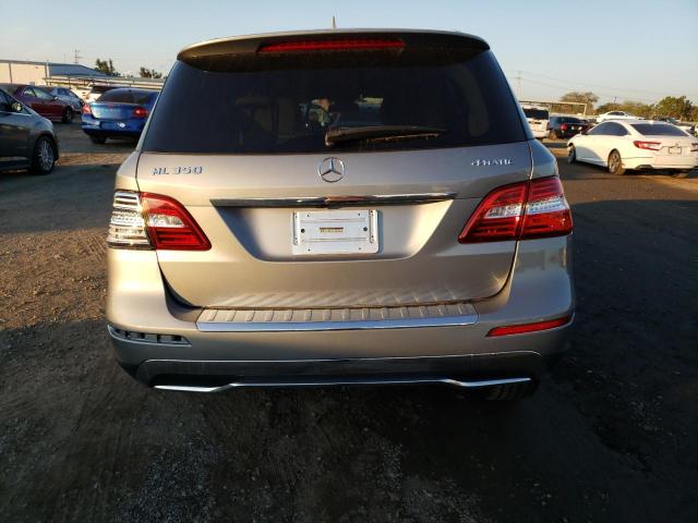 4JGDA5HB9CA030917 - 2012 MERCEDES-BENZ ML 350 4MA GRAY photo 6