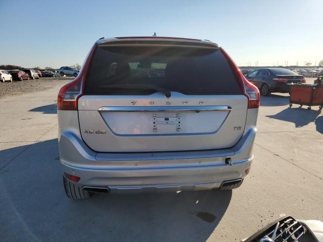 YV440MDK2F2741250 - 2015 VOLVO XC60 T5 PR SILVER photo 6