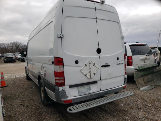 WD3PE8CB3C5677346 - 2012 MERCEDES-BENZ SPRINTER 2 WHITE photo 2