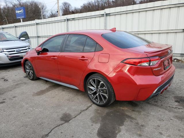 5YFS4MCE0MP068239 - 2021 TOYOTA COROLLA SE RED photo 2