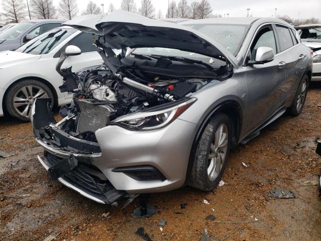 SJKCH5CP8KA007056 - 2019 INFINITI QX30 PURE SILVER photo 2