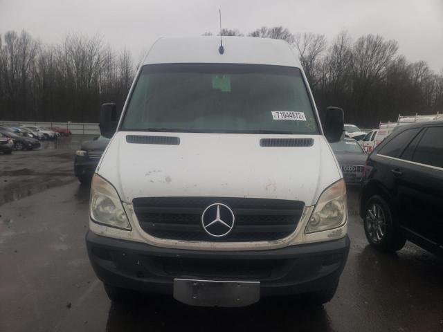 WD3PE7CC1B5507374 - 2011 MERCEDES-BENZ SPRINTER 2 WHITE photo 5