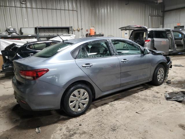 3KPA24ABXKE226692 - 2019 KIA RIO S GRAY photo 3