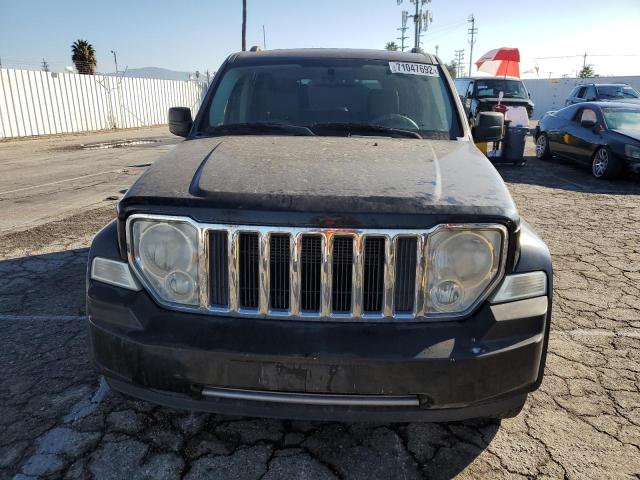 1J8GP58K78W158317 - 2008 JEEP LIBERTY LI BLACK photo 5