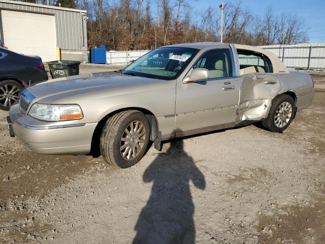 1LNHM81V57Y633312 - 2007 LINCOLN TOWN CAR S TAN photo 1