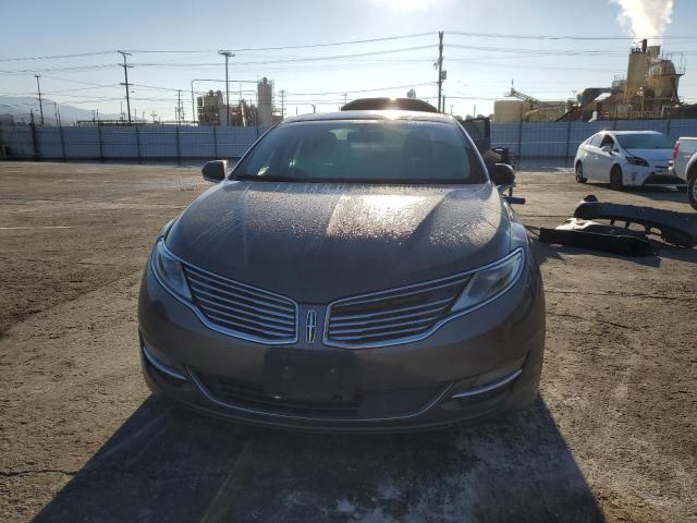 3LN6L2LU4GR617838 - 2016 LINCOLN MKZ HYBRID GRAY photo 5