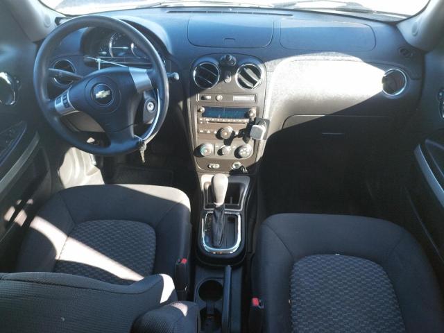 3GNBAAFW6BS663387 - 2011 CHEVROLET HHR LS WHITE photo 8