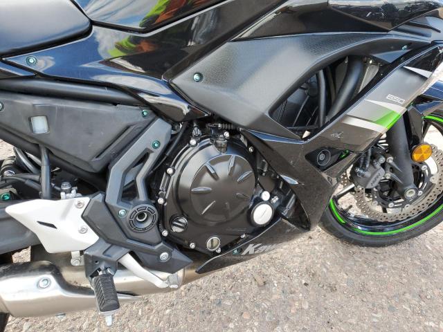 JKAEXEJ10KDA04113 - 2019 KAWASAKI EX650 J BLACK photo 7