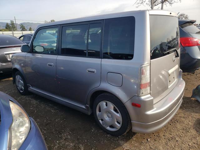 JTLKT324454005756 - 2005 TOYOTA SCION XB 灰色 照片 2