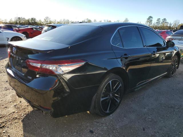 4T1B61HK5JU029762 - 2018 TOYOTA CAMRY XSE BLACK photo 3