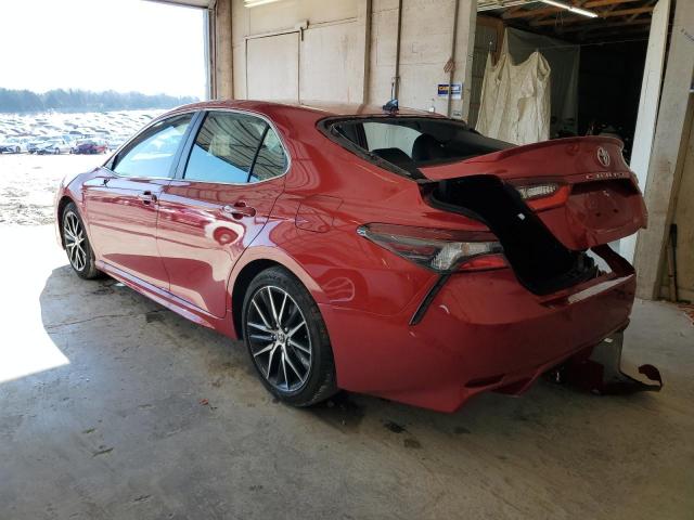 4T1G11AK9PU078437 - 2023 TOYOTA CAMRY SE N RED photo 2