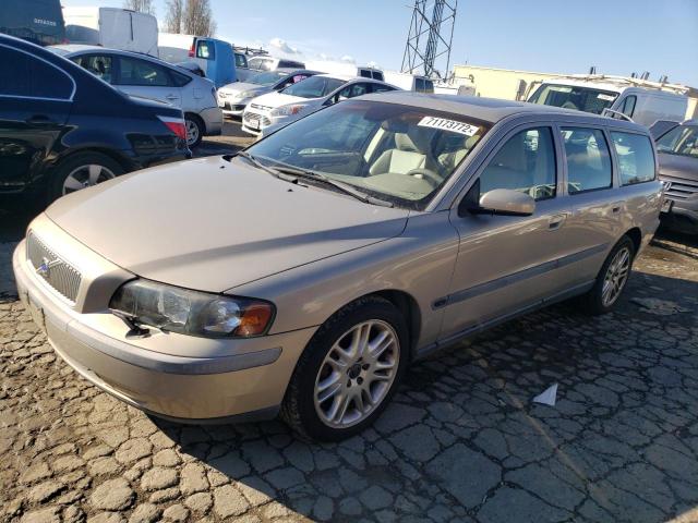 YV1SW59V842406681 - 2004 VOLVO V70 GOLD photo 1