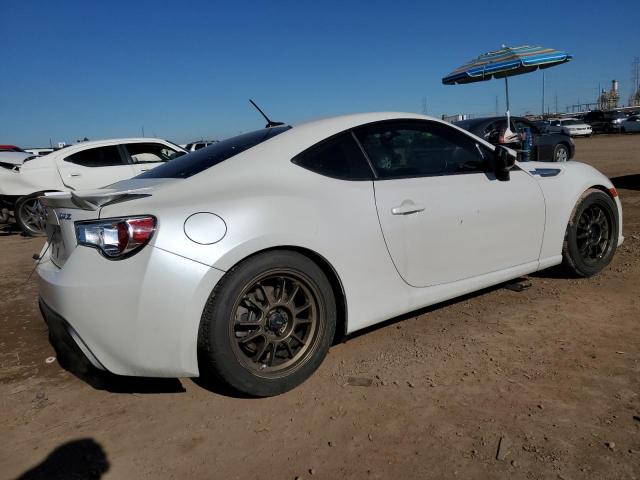 JF1ZCAC13D1612417 - 2013 SUBARU BRZ 2.0 LI WHITE photo 3