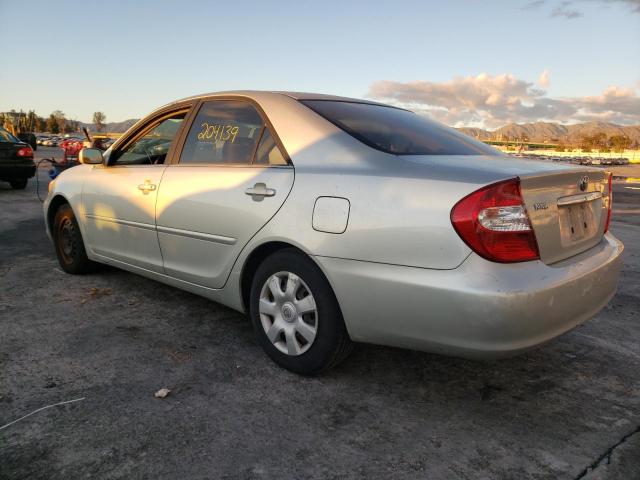 JTDBE32K230184419 - 2003 TOYOTA CAMRY BEIGE photo 2