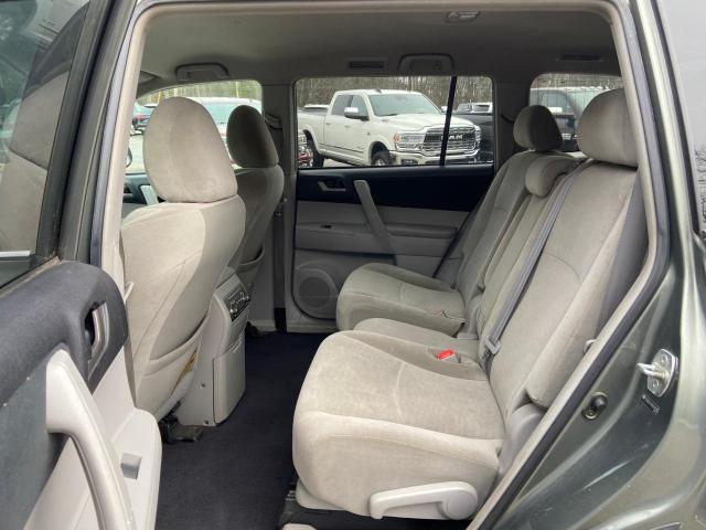 5TDBK3EH1BS078290 - 2011 TOYOTA HIGHLANDER رمادي صورة 6