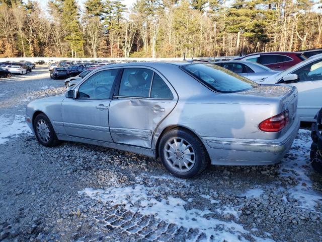 WDBJF82J5YX041426 - 2000 MERCEDES-BENZ E 320 4MAT SILVER photo 2