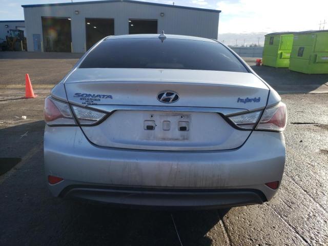 KMHEC4A45DA066190 - 2013 HYUNDAI SONATA HYB SILVER photo 6