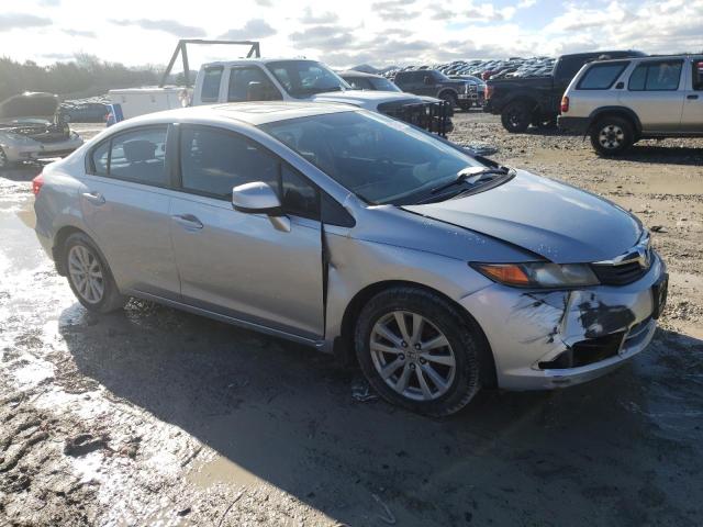 2HGFB2F96CH557728 - 2012 HONDA CIVIC EXL Gümüş foto 4