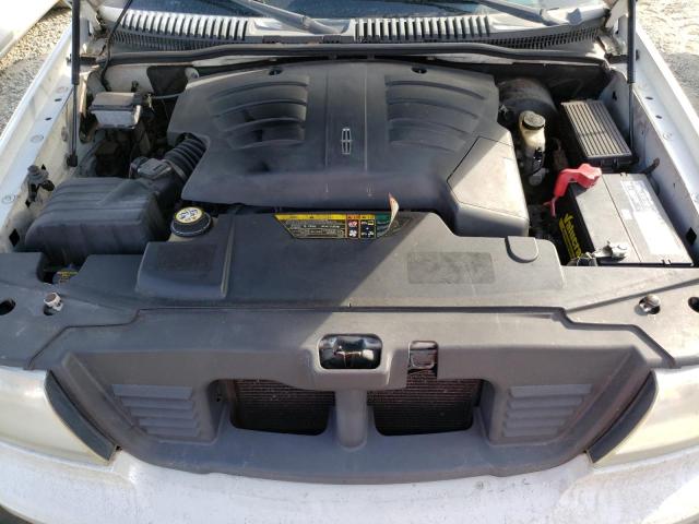5LMEU68H54ZJ12018 - 2004 LINCOLN AVIATOR 白色 照片 12