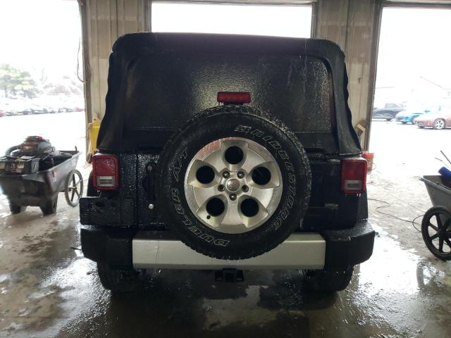 1C4BJWEG9DL684453 - 2013 JEEP WRANGLER U BLACK photo 6