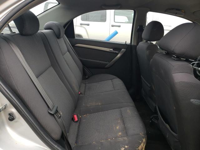KL1TD56688B070900 - 2008 CHEVROLET AVEO BASE SILVER photo 10