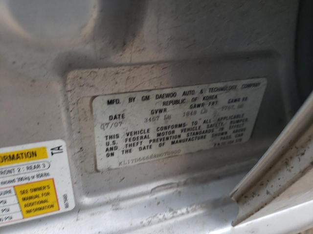 KL1TD56688B070900 - 2008 CHEVROLET AVEO BASE SILVER photo 13