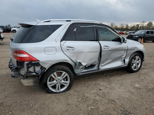 4JGDA5HB8EA396435 - 2014 MERCEDES-BENZ ML 350 4MA SILVER photo 3