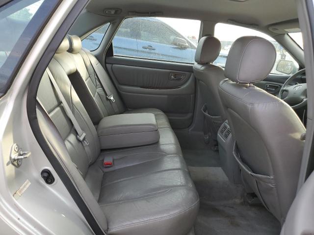 4T1BF28B42U205529 - 2002 TOYOTA AVALON GRAY photo 10