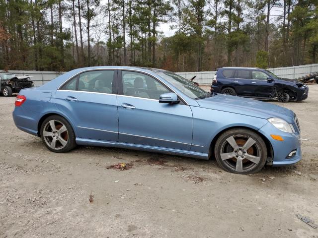 WDDHF8HB2AA068520 - 2010 MERCEDES-BENZ E 350 4MAT TURQUOISE photo 4