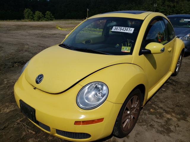 3VWRG3AG2AM013568 - 2010 VOLKSWAGEN NEW BEETLE  照片 2