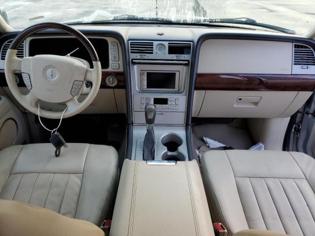 5LMFU28R13LJ33293 - 2003 LINCOLN NAVIGATOR ვერცხლისფერი ფოტო 8