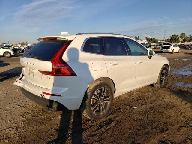 LYV102DK4KB335280 - 2019 VOLVO XC60 T5 MO WHITE photo 3