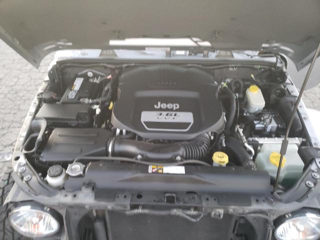 1C4AJWBG8DL618234 - 2013 JEEP WRANGLER S SILVER photo 11