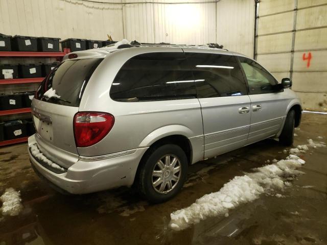 2C8GP64L75R136994 - 2005 CHRYSLER TOWN & COU SILVER photo 3