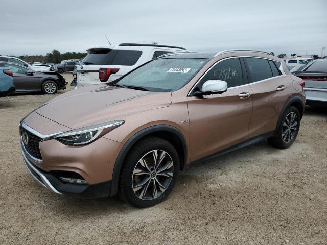 SJKCH5CR6HA024318 - 2017 INFINITI QX30 BASE BROWN photo 1