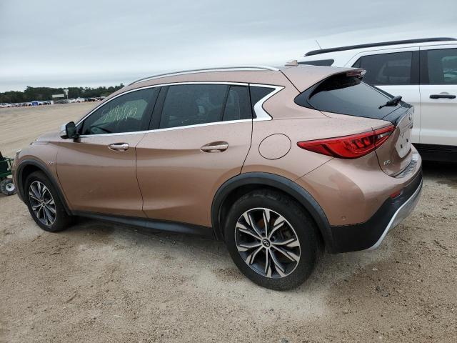 SJKCH5CR6HA024318 - 2017 INFINITI QX30 BASE BROWN photo 2