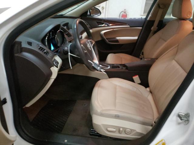 2G4GR5EK4C9138335 - 2012 BUICK REGAL WHITE photo 7