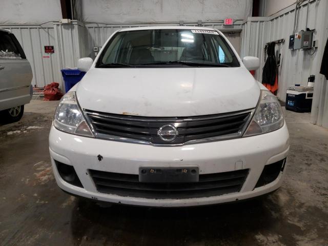 3N1BC1CPXAL425070 - 2010 NISSAN VERSA S S WHITE photo 5