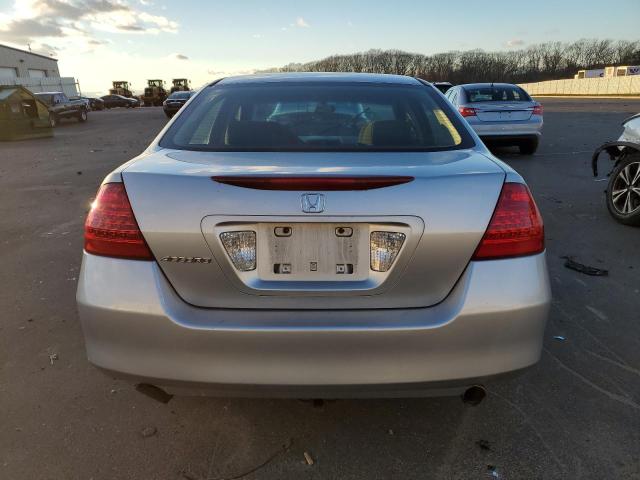 1HGCM56147A072114 - 2007 HONDA ACCORD VAL SILVER photo 6